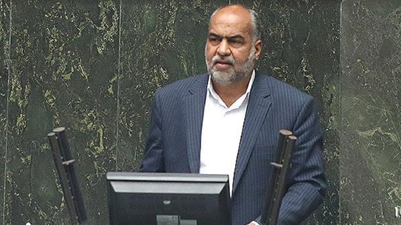 کارگران با چندین ماه حقوق پرداخت نشده اخراج می شوند/ تشکل های کارگری خیلی ضعیف هستند