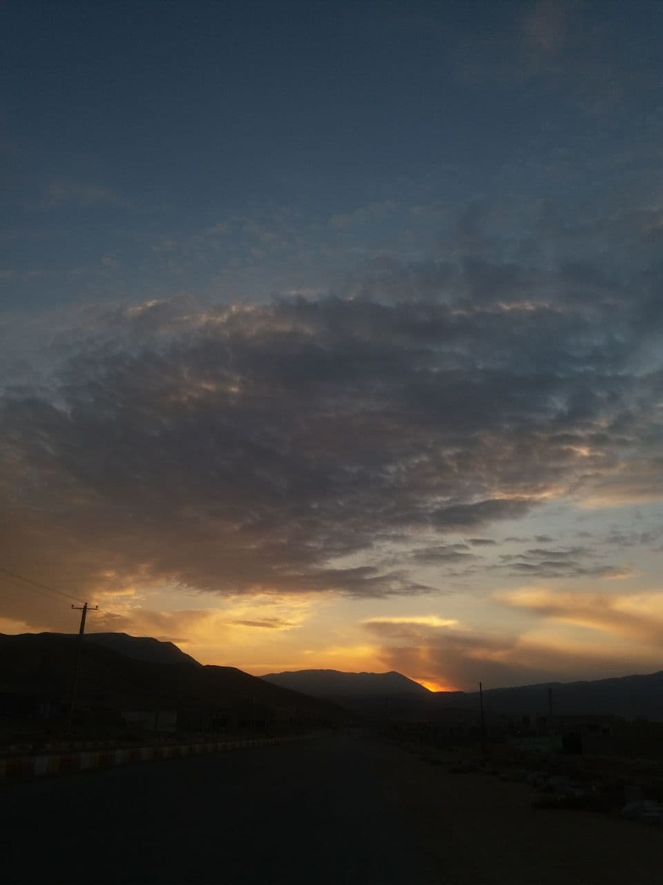 تصاویر بی نظیر از غروب افتاب در روستای نردین