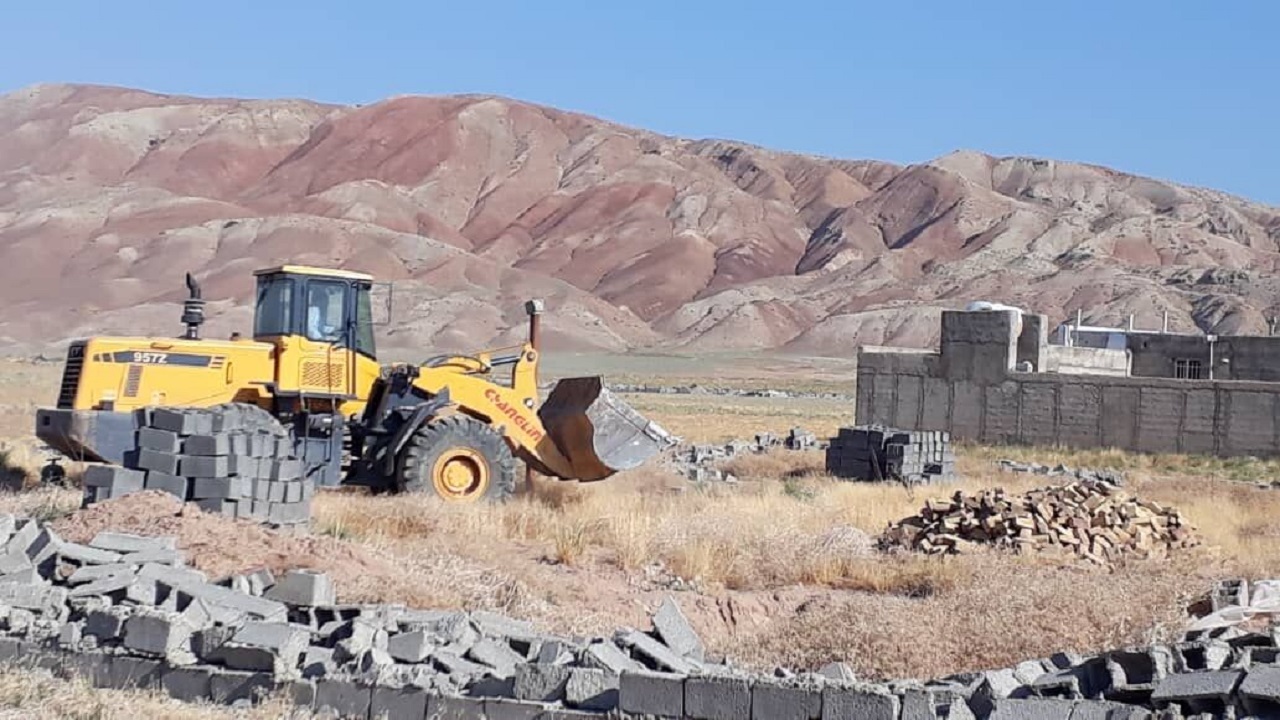 ۳۳۰۰ متر مربع اراضی دولتی در جنوب سیستان و بلوچستان رفع تصرف شد