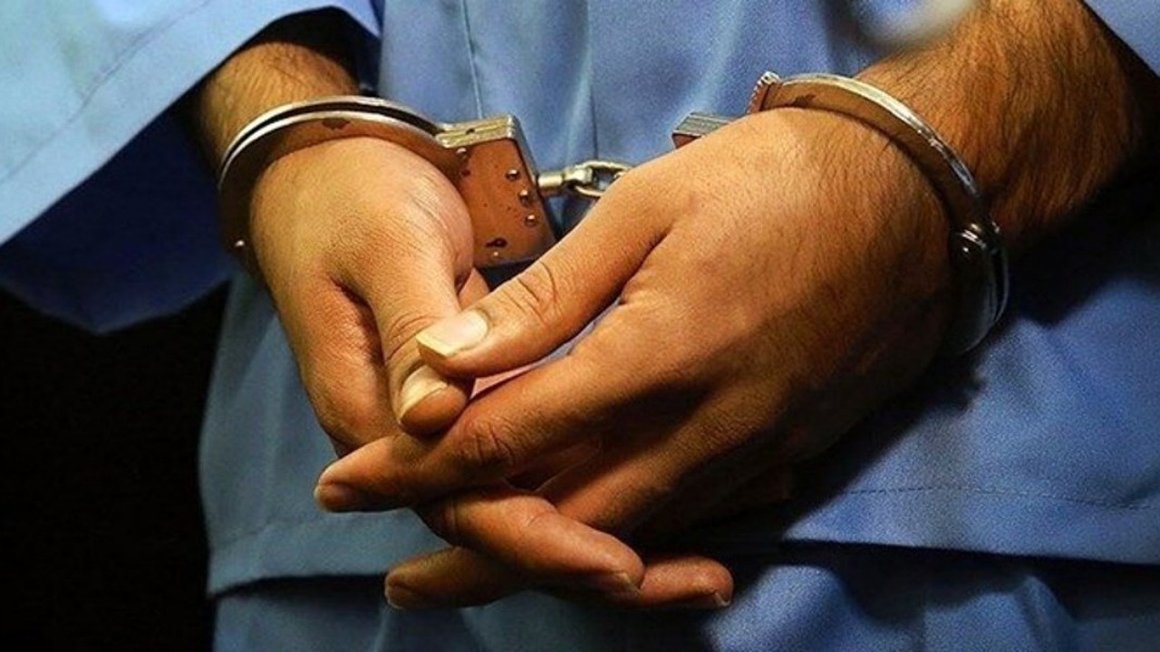 دستگیری عامل بازار سیاه داروهای کرونا در اصفهان