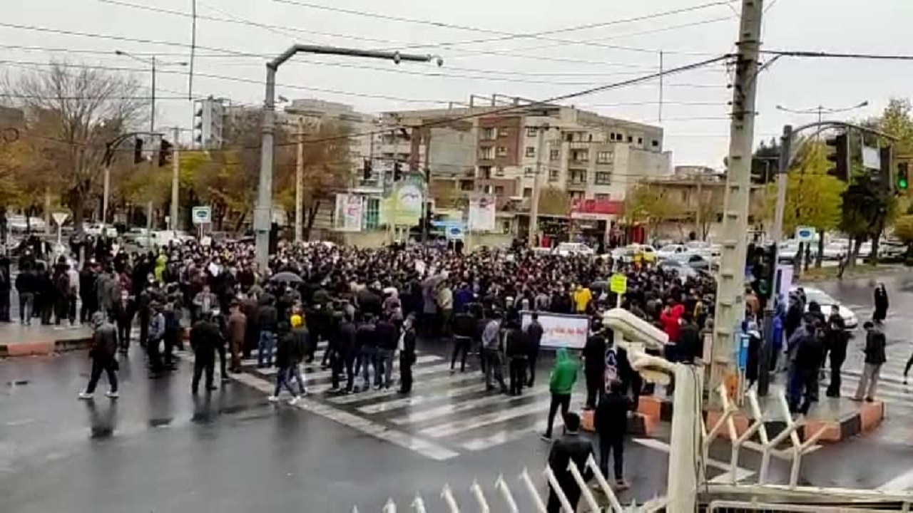 تجمع دوباره مردم چهارمحال و بختیاری در خصوص مسائل آبی+ فیلم