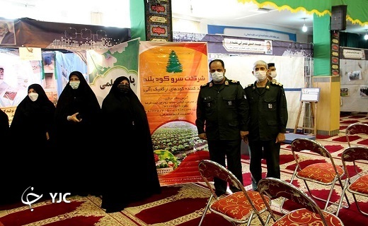 بازدید فرمانده سپاه الغدیر استان یزد از نمایشگاه علم و فناوری