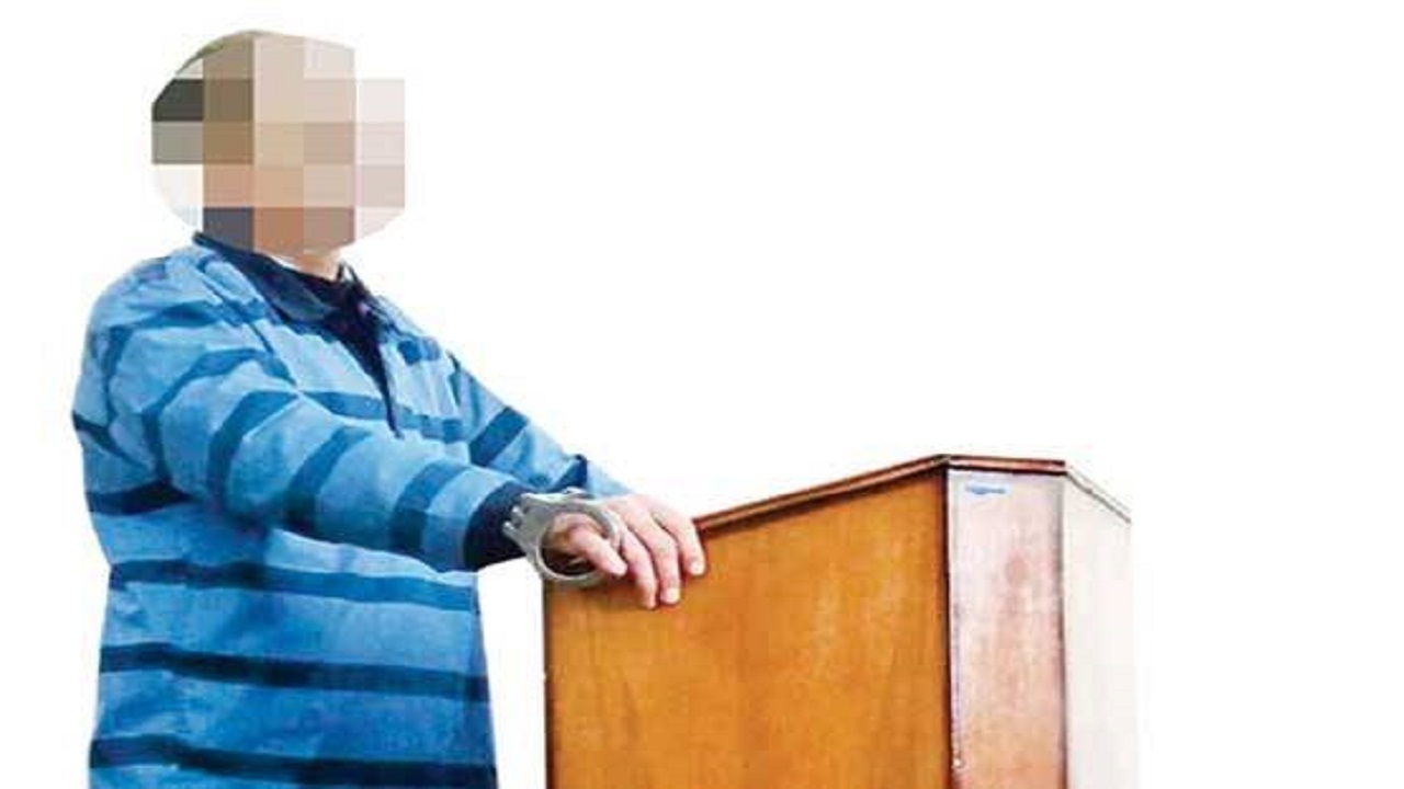 قتل دوست با وصل کردن برق به بدنش