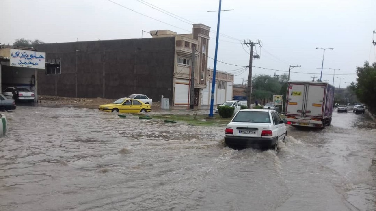 برخی ساخت و ساز‌ها مسیر فاضلاب دزفول را منحرف می‌کنند