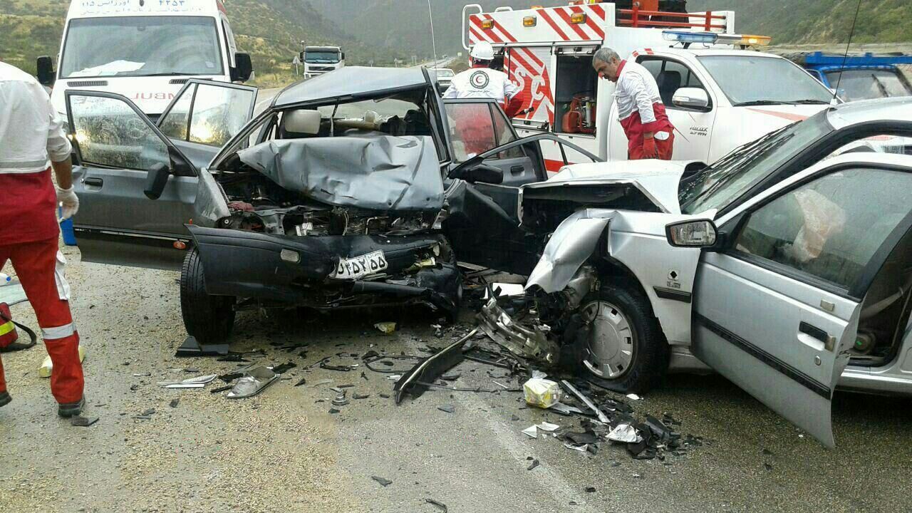 رشد ۳۱ درصدی حوادث رانندگی در سال ۱۴۰۰/ جاده‌ها چه مقدار در وقوع تصادفات نقش دارند؟