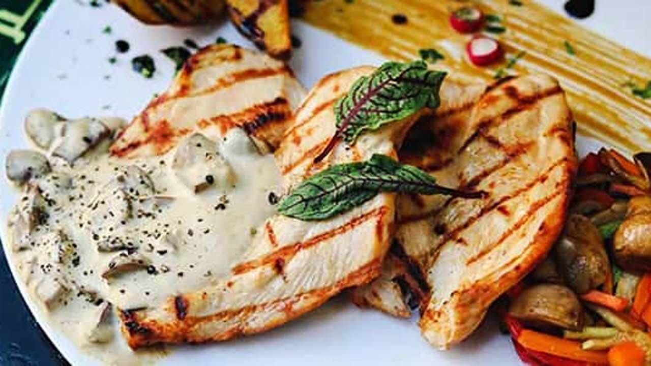 طرز تهیه استیک مرغ + فیلم