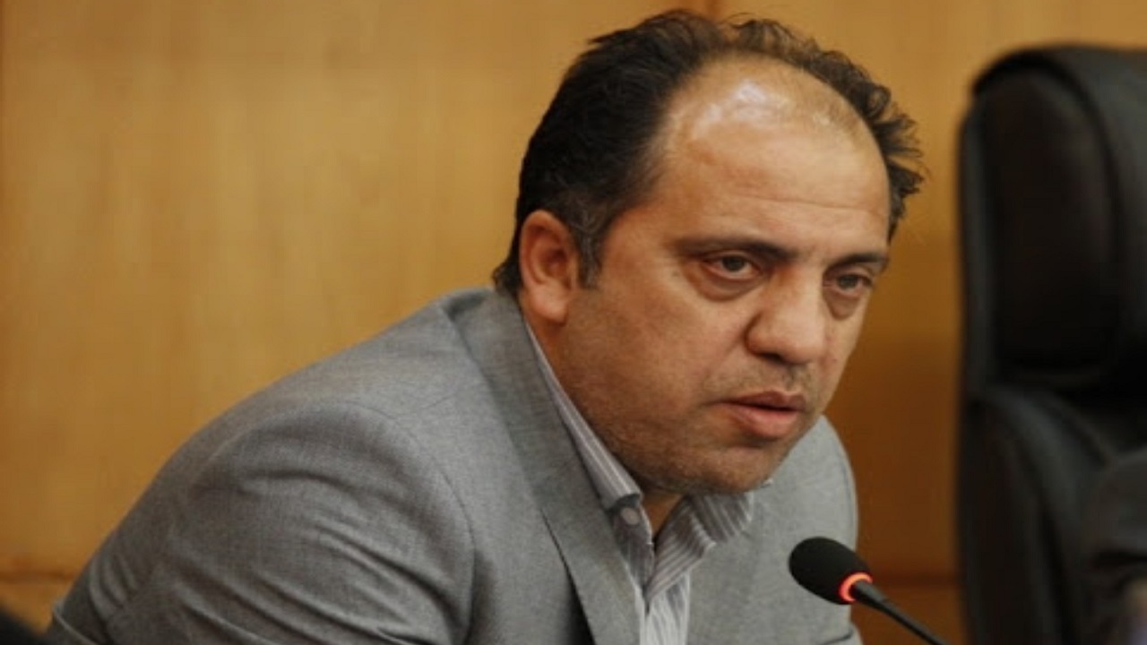 ماندن یا نماندن ناظم الشریعه بستگی به نظر عزیزی خادم دارد