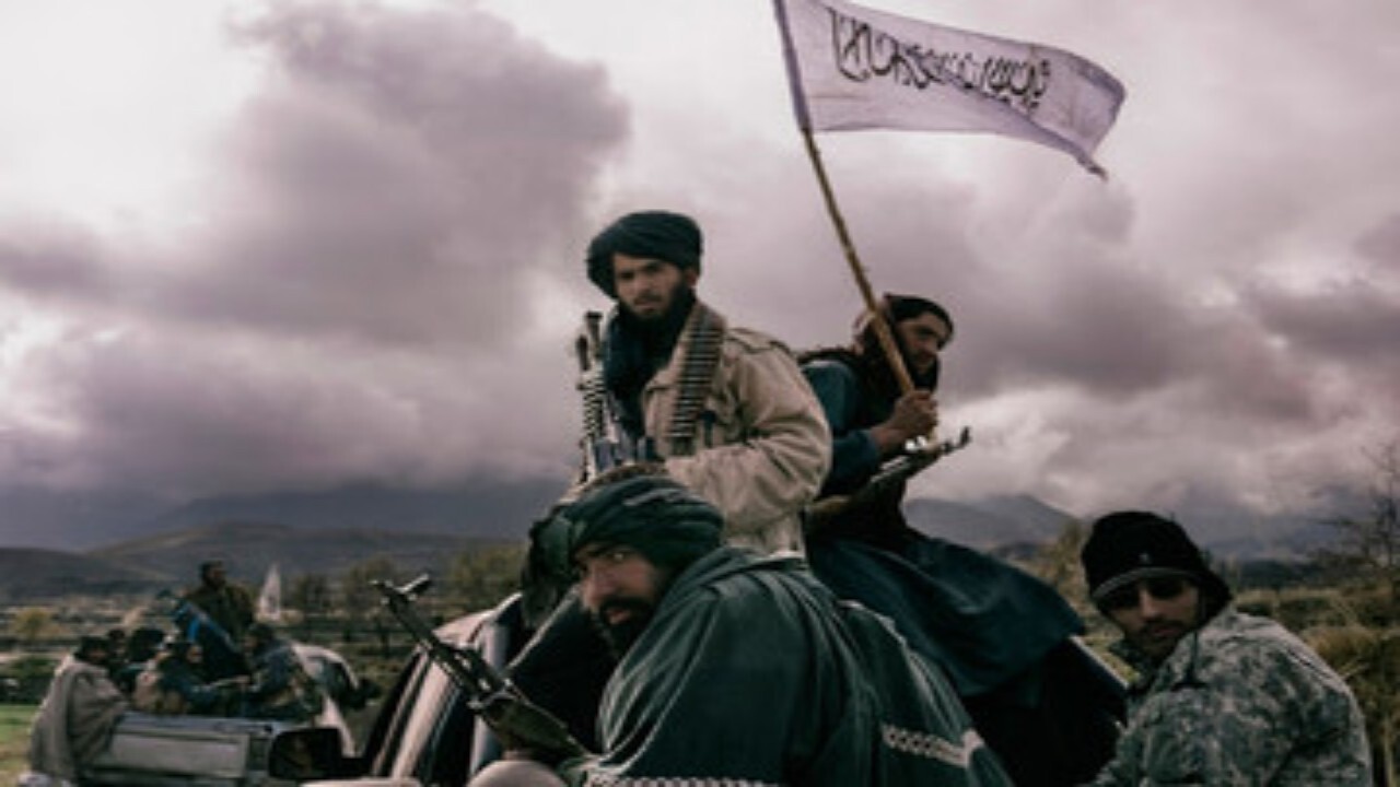 ۹ کشته و زخمی در درگیری داعش با طالبان در ننگرهار