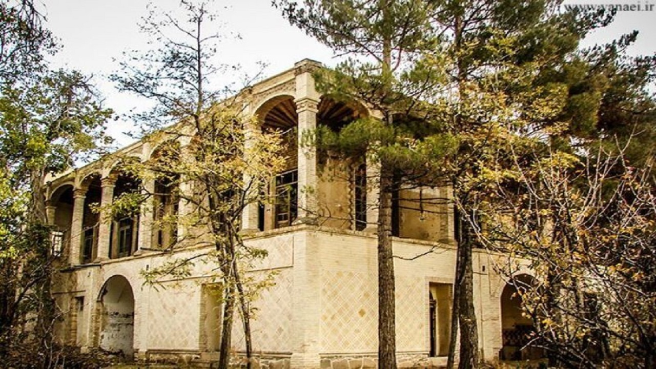 عمارت تاریخی منصوری ملایر خریداری و مرمت می‌شود