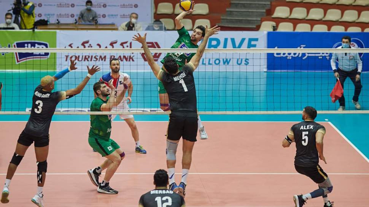 دوئل نمایندگان والیبال مازندران و کرمان در لیگ برتر