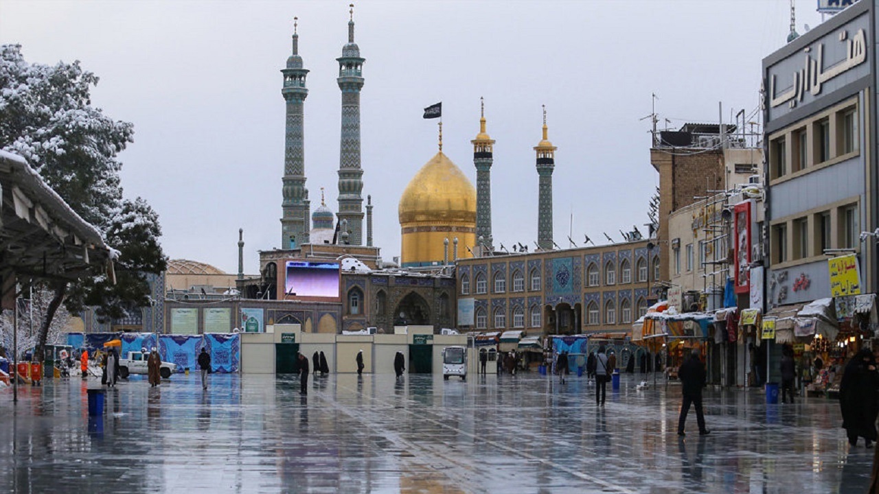 آسمان قم فردا بارانی می‌شود