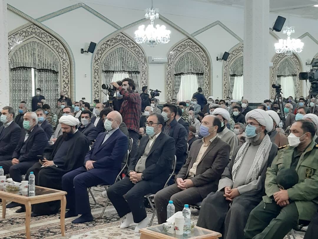 ورود رئیس مجلس شورای اسلامی به کاشمر+عکس