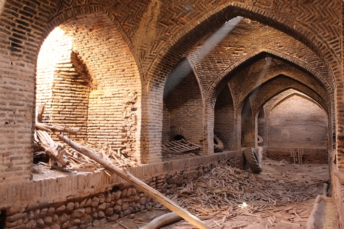 چینش دوباره تاریخ این&zwnj;بار در سردر خانه اسماعیلی