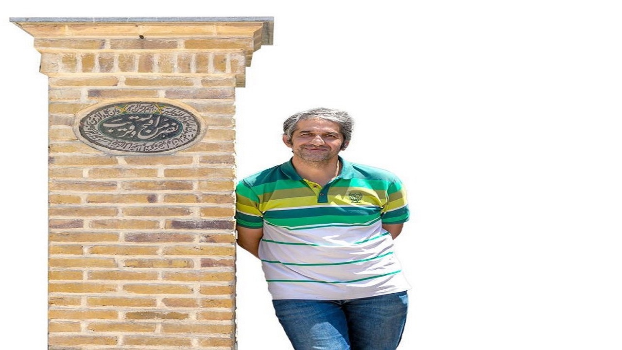 چینش دوباره تاریخ این‌بار در سردر خانه اسماعیلی