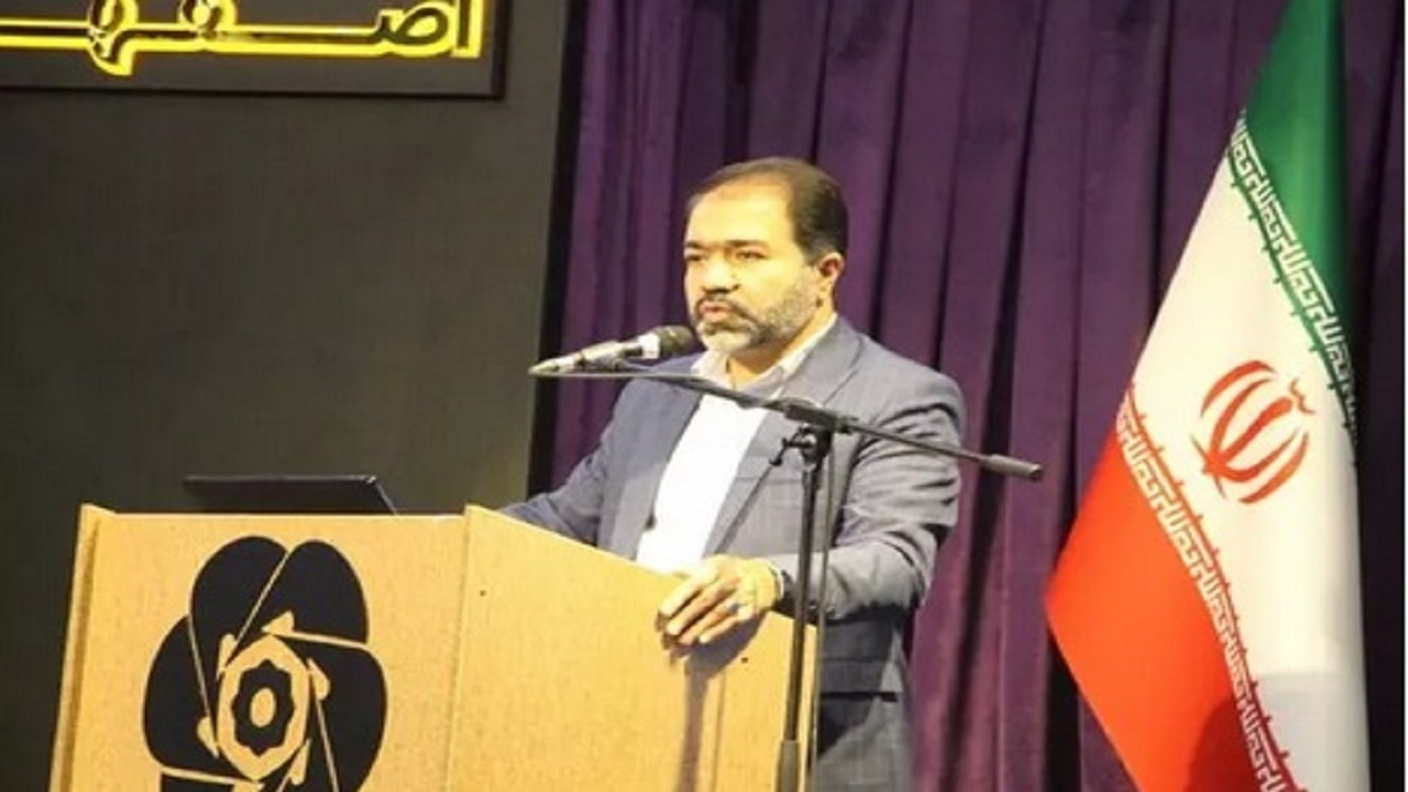بسیجی باید به مسائل جامعه و دانشگاه ورود کند