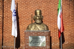 موزه دریانوردی و عمارت کلاه فرنگی - بوشهر