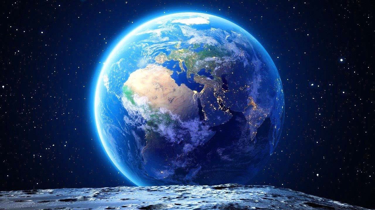 نگاه از فضا به سلامت زمین