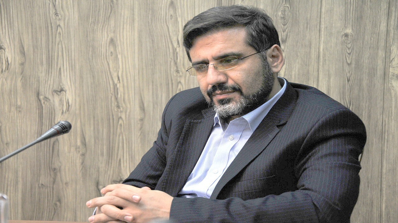 بازدید وزیر فرهنگ و ارشاد اسلامی از موزه هنر‌های معاصر همدان