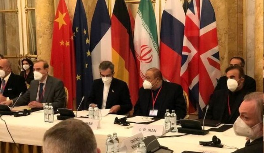 این روزها در هتل کوبورگ چه خبر است؟