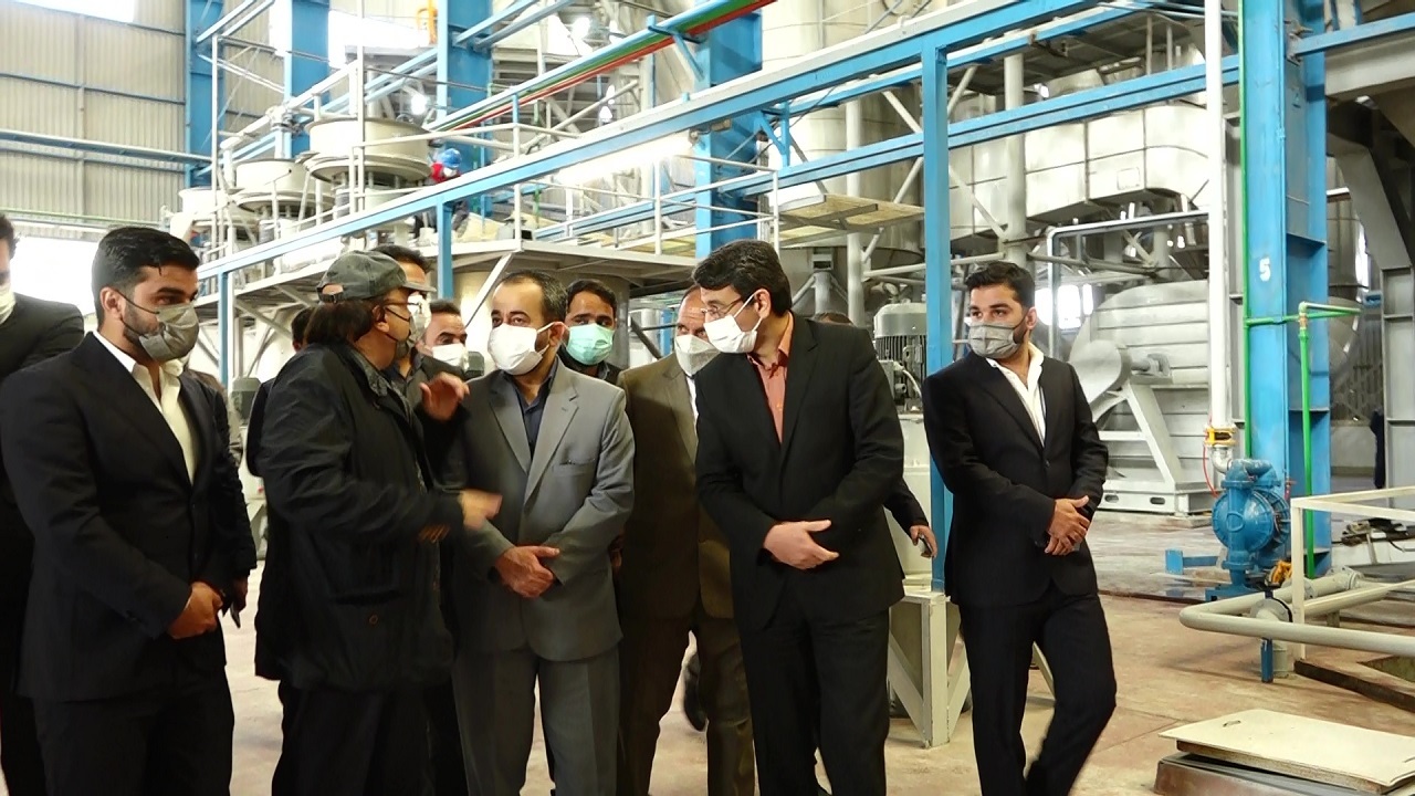 قول مساعد استاندار برای پیگیری مشکلات گلخانه هزار دستان بیرجند