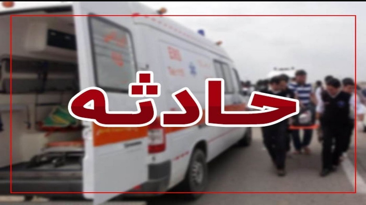 واژگونی ۴ خودرو در روز بارانی طبس