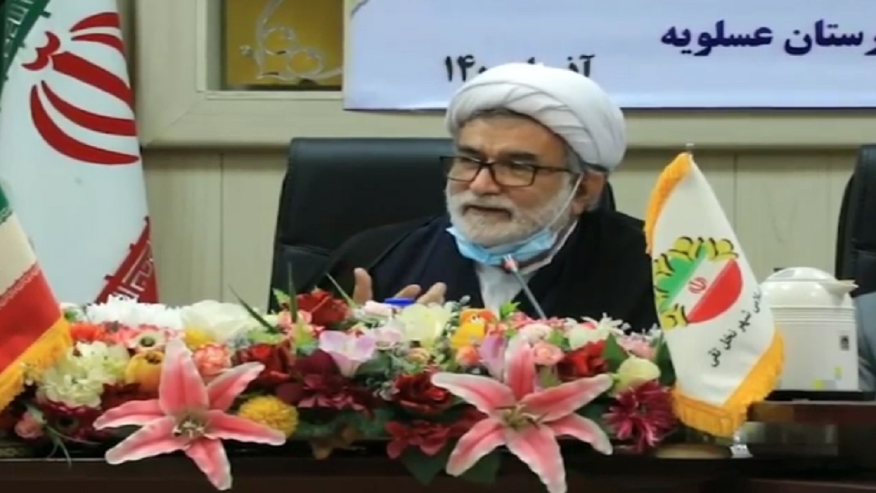 پیگیر حل مشکل زمین برای ساخت بیمارستان عسلویه هستیم