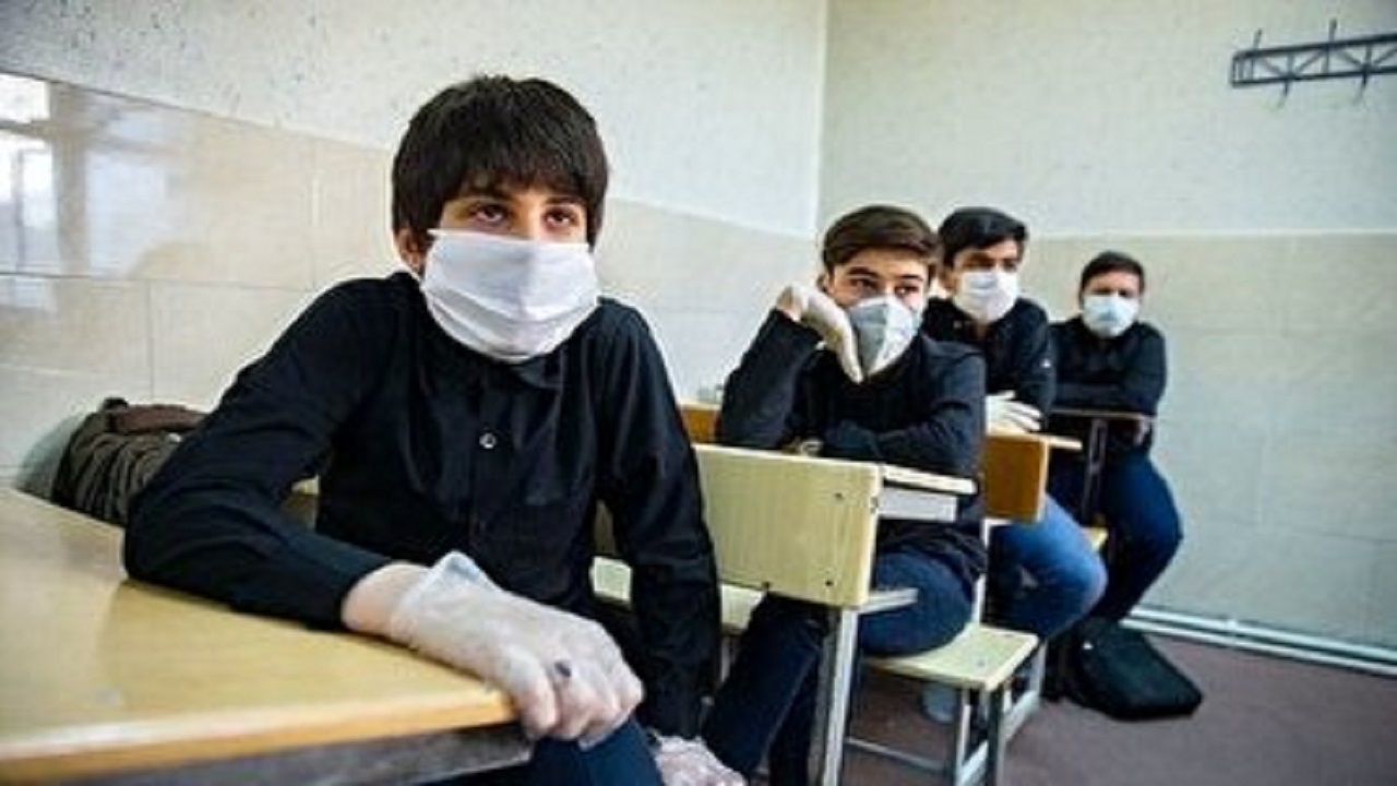 توضیحات رئیس مرکز بهداشت قم درباره ابتلای ۴۸ دانش آموز به کرونا