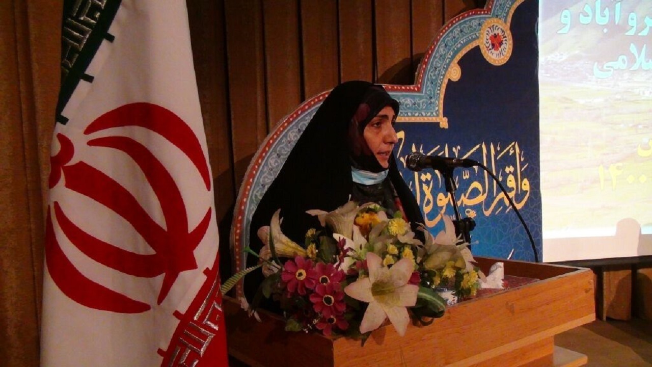خرید یک میلیارد تومان تجهیزات آموزشی برای مدارس سروآباد
