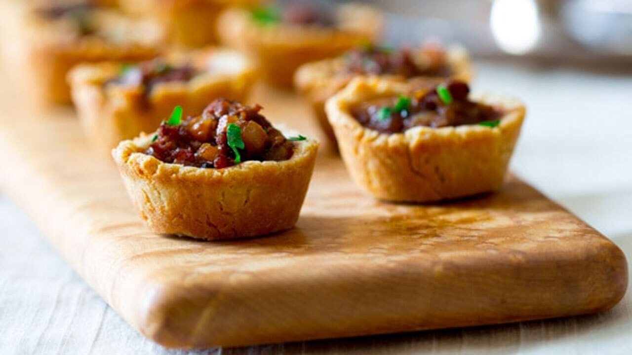 طرز تهیه تارت مرغ و قارچ + فیلم