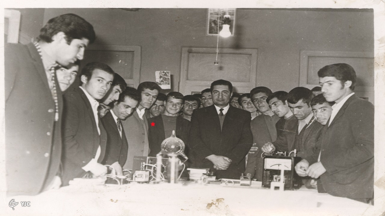 شهید اکبری