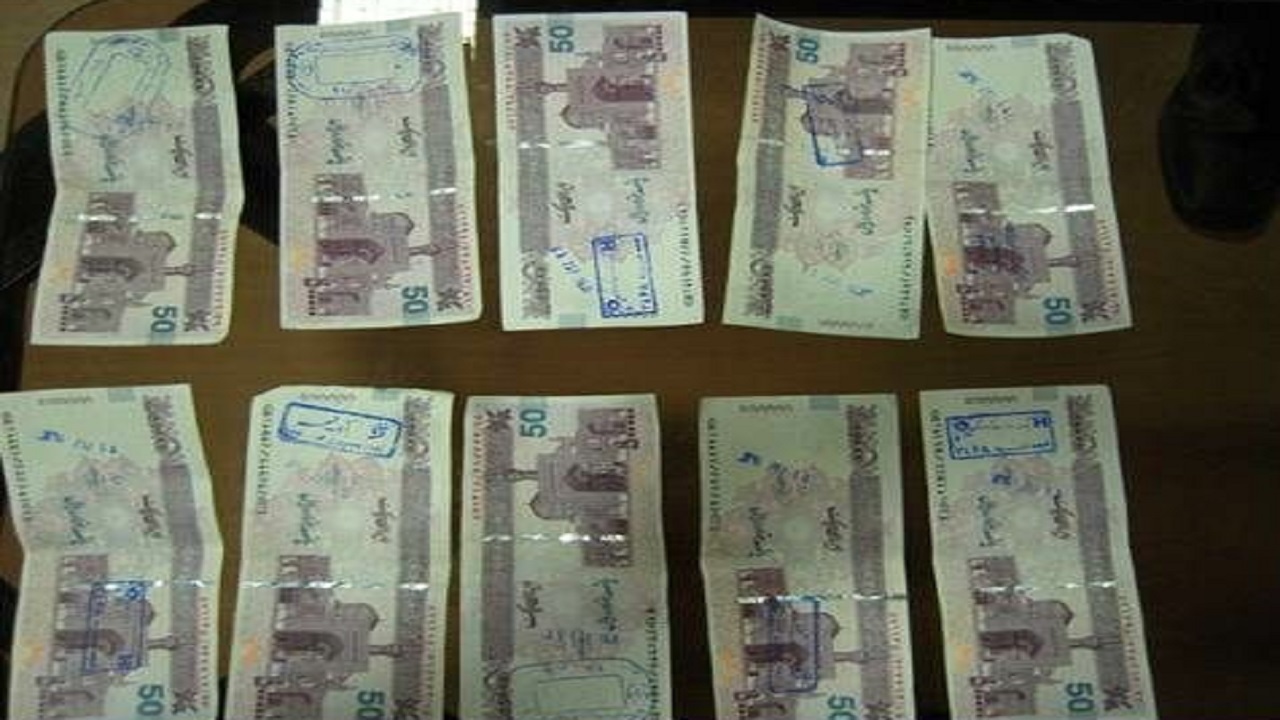 جاعلان اسکناس در دام پلیس جم افتادند