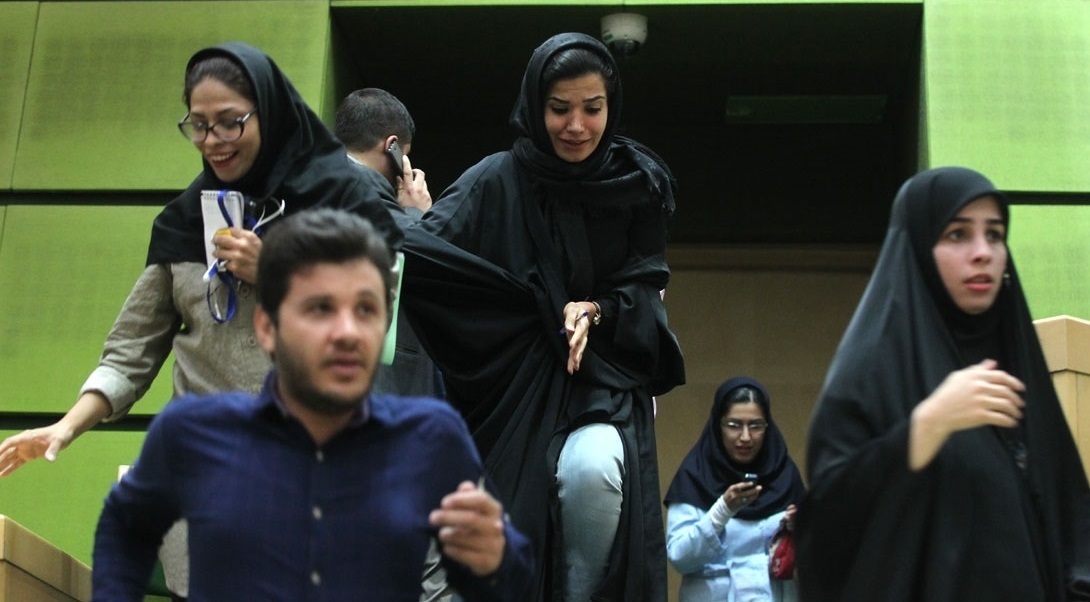 اعتراض نماینده مجلس به ممنوعیت استفاده از گوشی هوشمند برای خبرنگاران پارلمانی