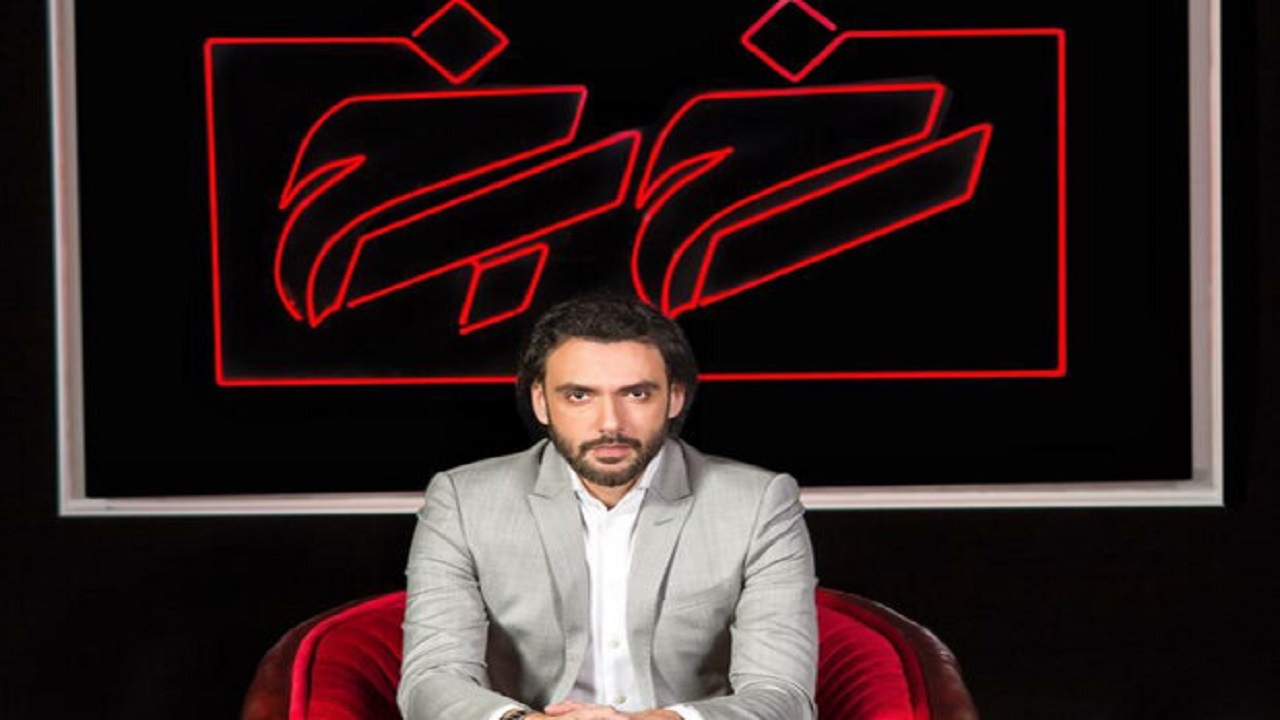 گفت‌وگو با امیرعلی دانایی که این روز‌ها اجرای برنامه «رخ‌به‌رخ» شبکه ۲ را به‌عهده دارد