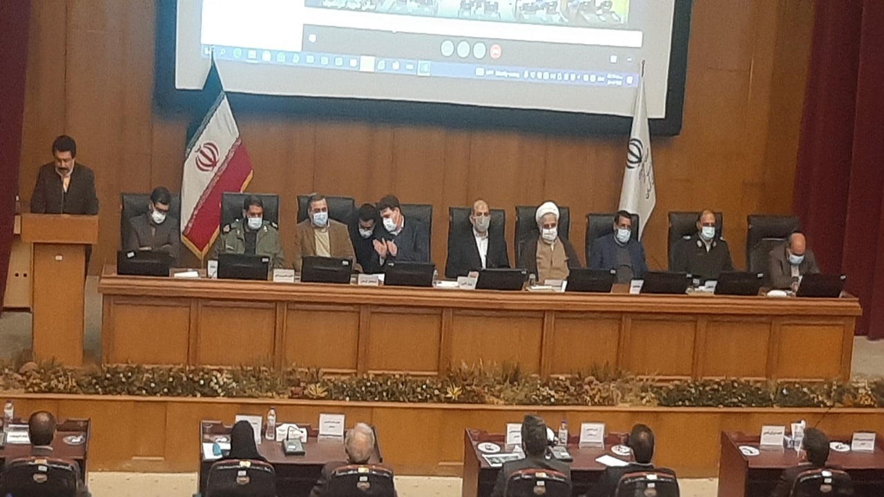 همگامی نیروی انتظامی و سپاه با استانداری در کنترل کرونا
