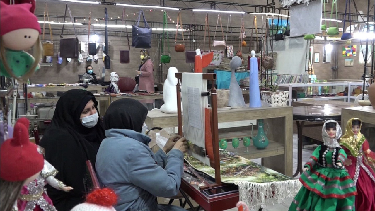 وقتی هنر دست اشتغال را می گیرد