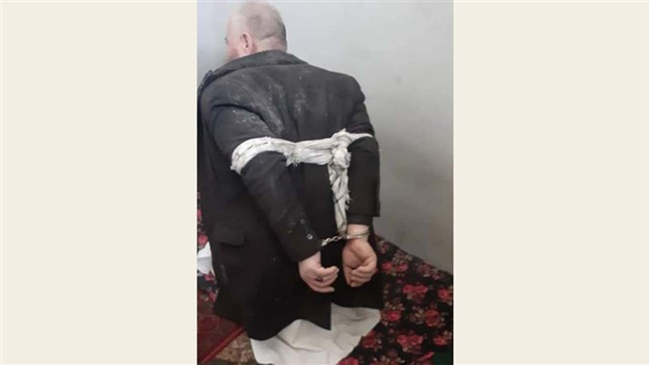 شکنجه وحشتناک رئیس اداره حج و اوقاف توسط طالبان