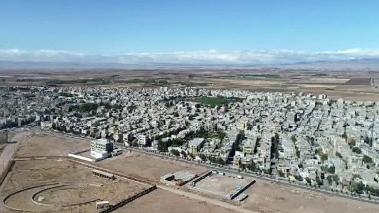 کشمکش دستگاه‌های خدمات رسان برای تأمین زیرساخت‌های باغ عمران اقبالیه