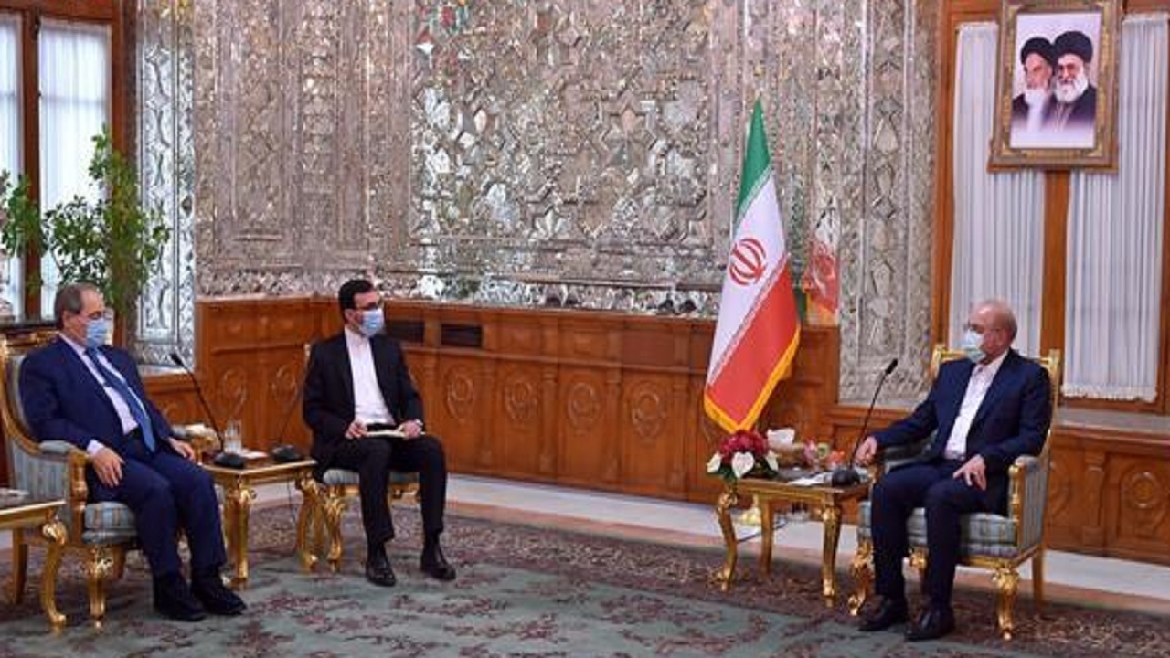 دشمن آنچه در میدان کسب نکرد را در جنگ اقتصادی دنبال می‌کند