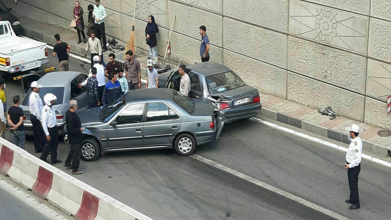 وقوع ۶ تصادف زنجیره‌ای در دو هفته گذشته در زیرگذر صدا و سیما