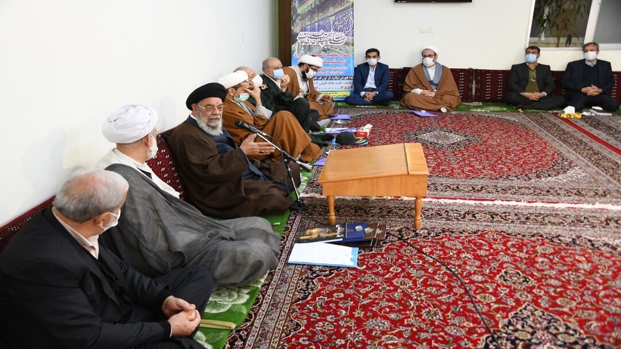امام جمعه اصفهان خواهان امکانات رفاهی برای زائران عتبات عالیات شد