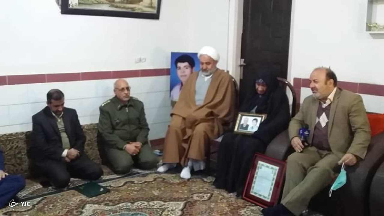 آرزوی ٣٦ ساله یک مادر شهید در آستانه شازند برآورده شد