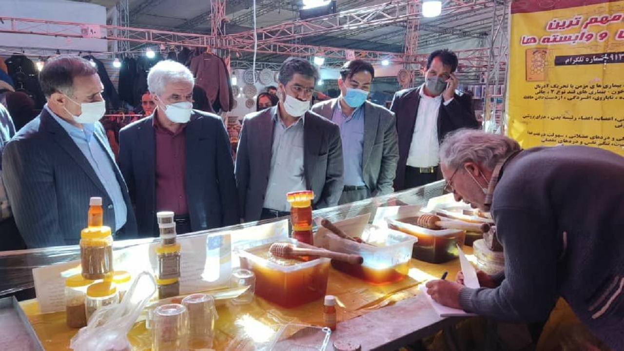 برپایی نمایشگاه پاییزه در سیرجان