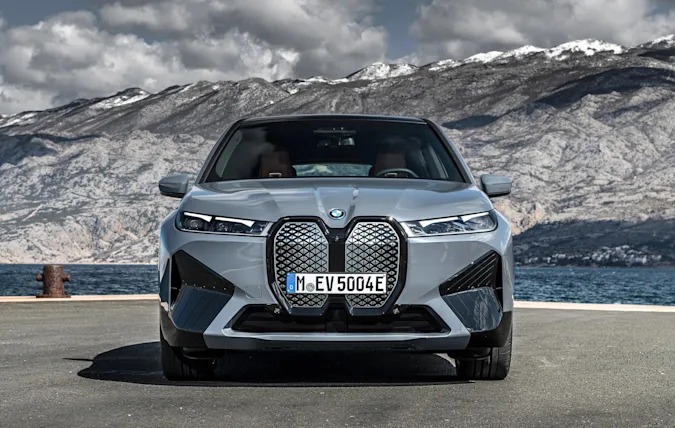 BMW به هدف خود برای عرضه یک میلیون خودروی برقی دست یافت/نمایه ندارد