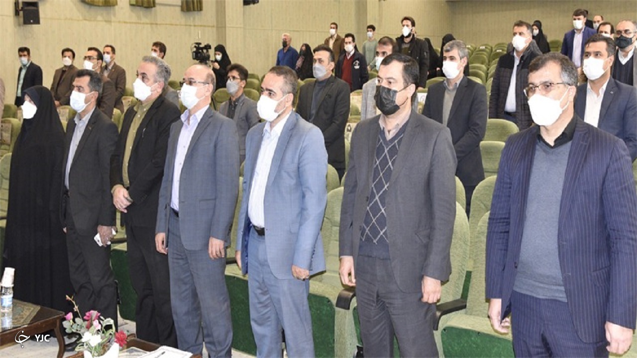 برگزاری آیین اختتامیه هفته پژوهش و فن آوری در دانشگاه شهرکرد