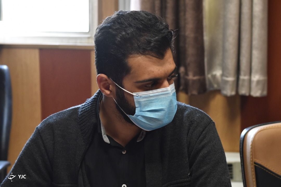 دانشجویان صدای مردم را به حاکمیت برسانند