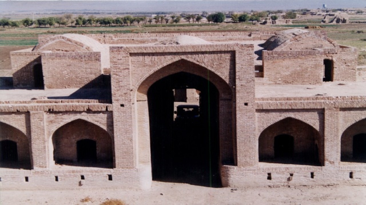 آمادگی دروازه غربی سرزمین خورشید برای میزبانی از زائران نوروزی