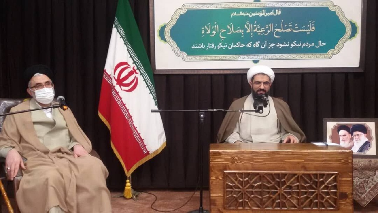 وزیر اطلاعات با امام جمعه همدان دیدار کرد