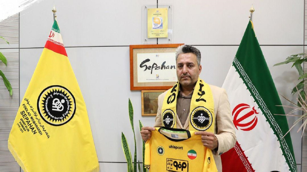 هیئت‌مدیره باید برای تیم بازیکن خارجی بخرد