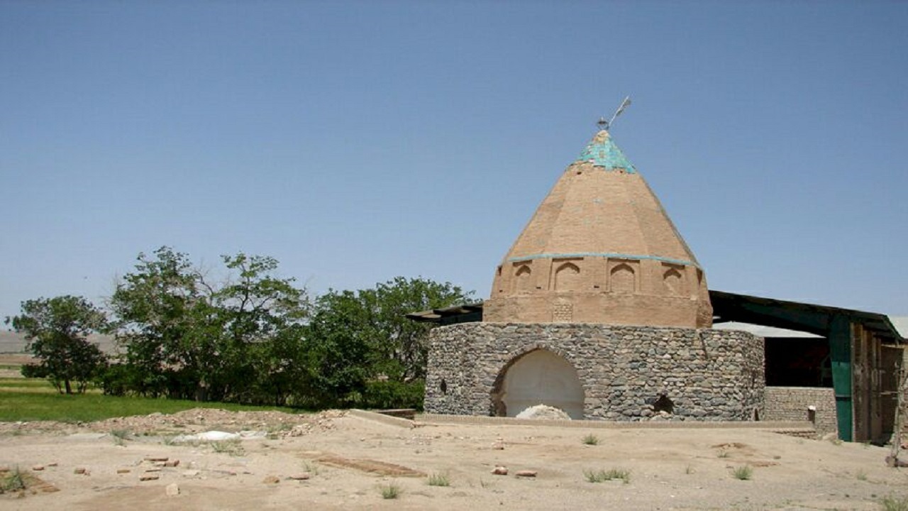 بقعه خدیجه خاتون در قم مرمت شد