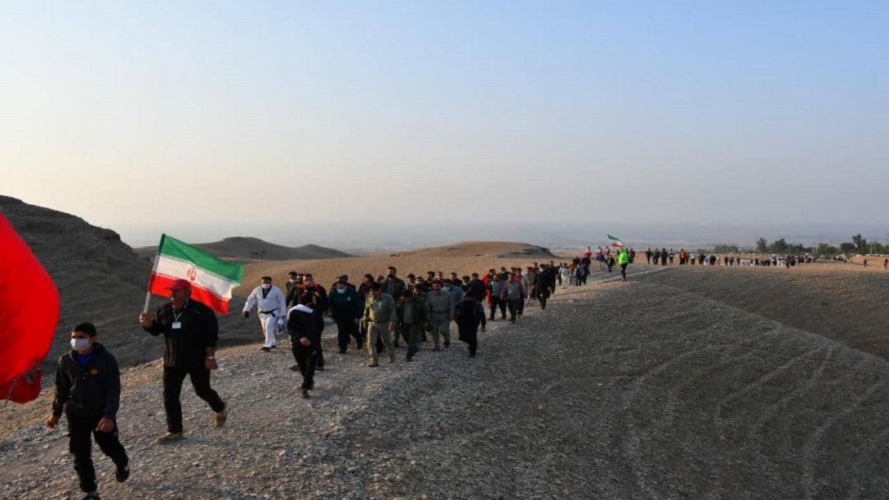 بازگشت شور و نشاط به جامعه با برگزاری همایش پیاده روی